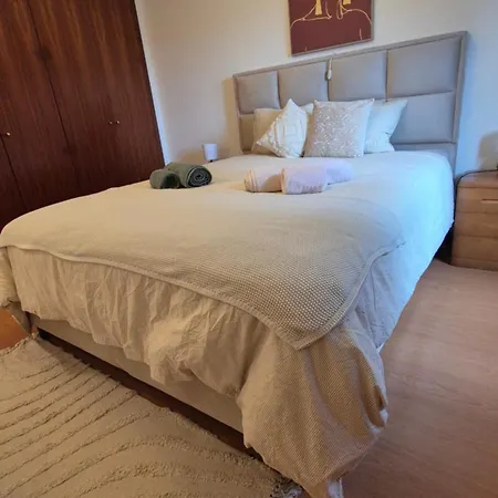 Casa Valerie إسبونسيندي