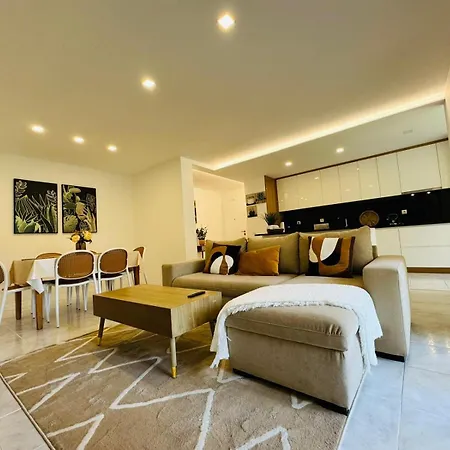 Casa Valerie Apartment