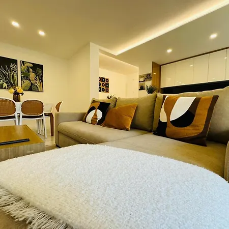 Casa Valerie 아파트 에스포센데